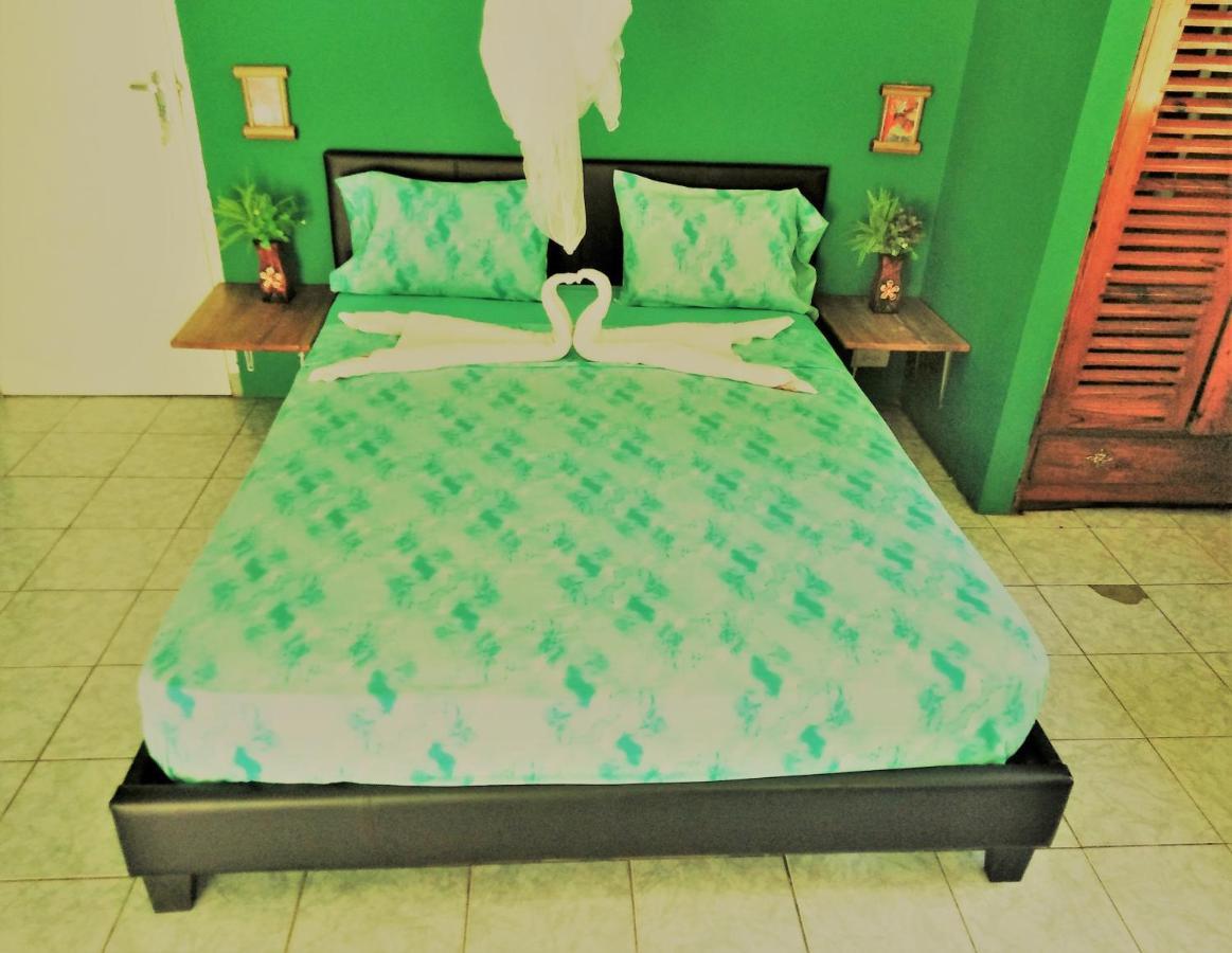 Toga Guest House Port Antonio Ngoại thất bức ảnh